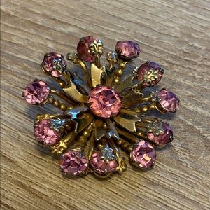 Vintage Pink Rhinestone Snowflake Starburst Brooch Goldtone